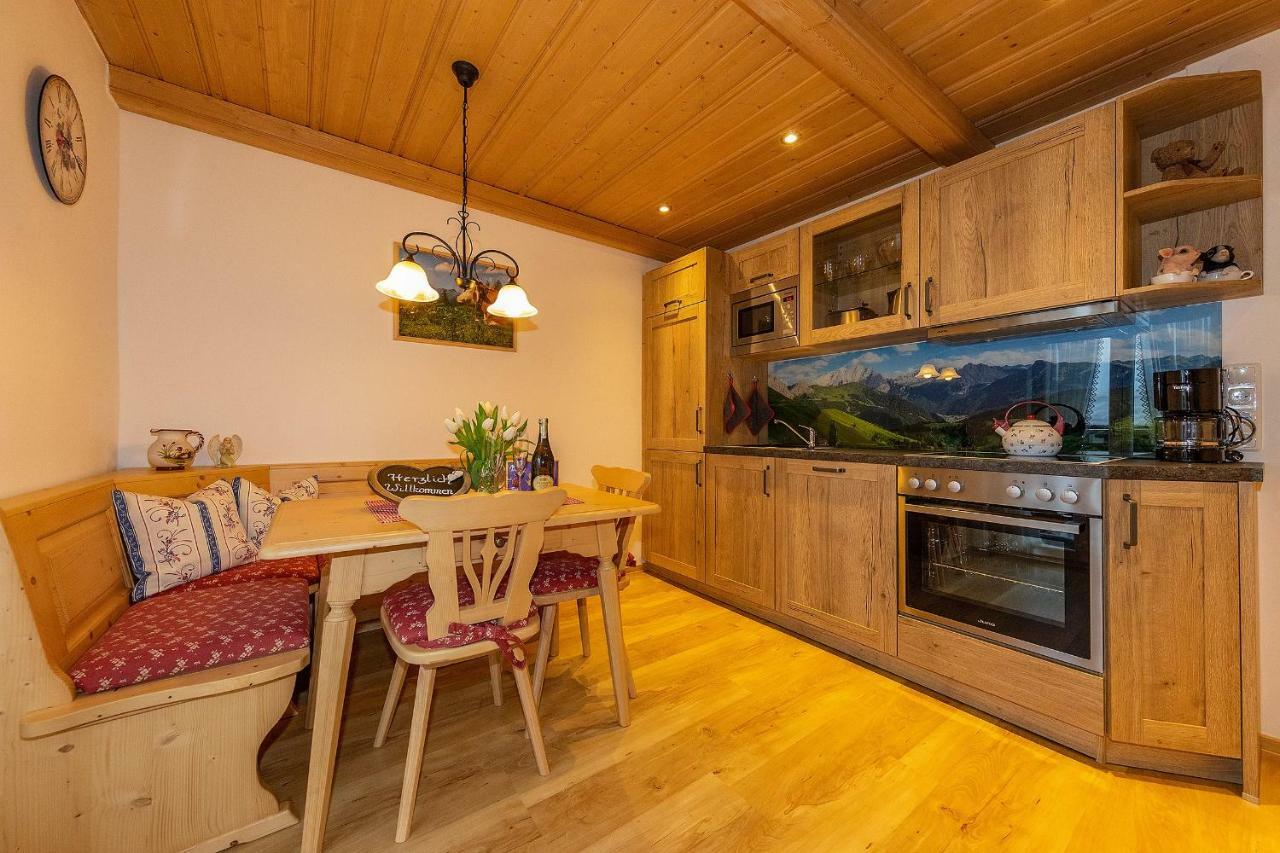 Ferienwohnung Sonnenhaeusl 미텐발트 외부 사진